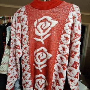 VINTAGE Red and White Rose Pattern Sweater Med/lg PRIVATE EYES BRNAND